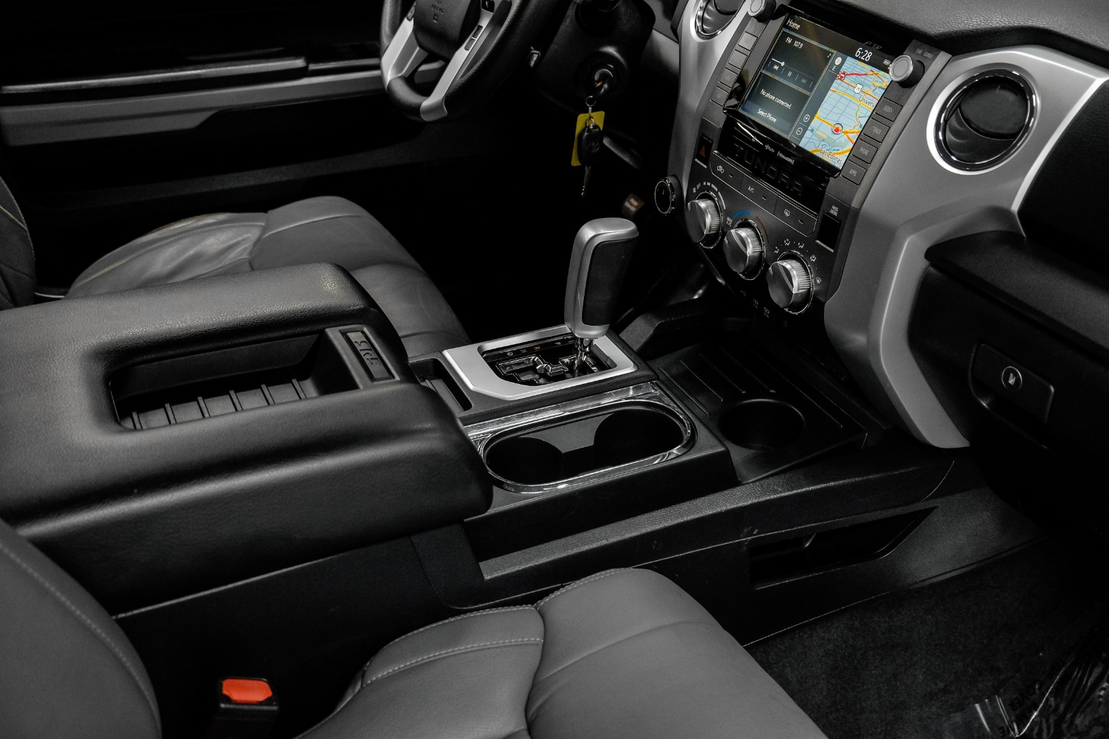 2020 Toyota Tundra 4WD SR5 CrewMax 5.5 Bed 5.7L 25