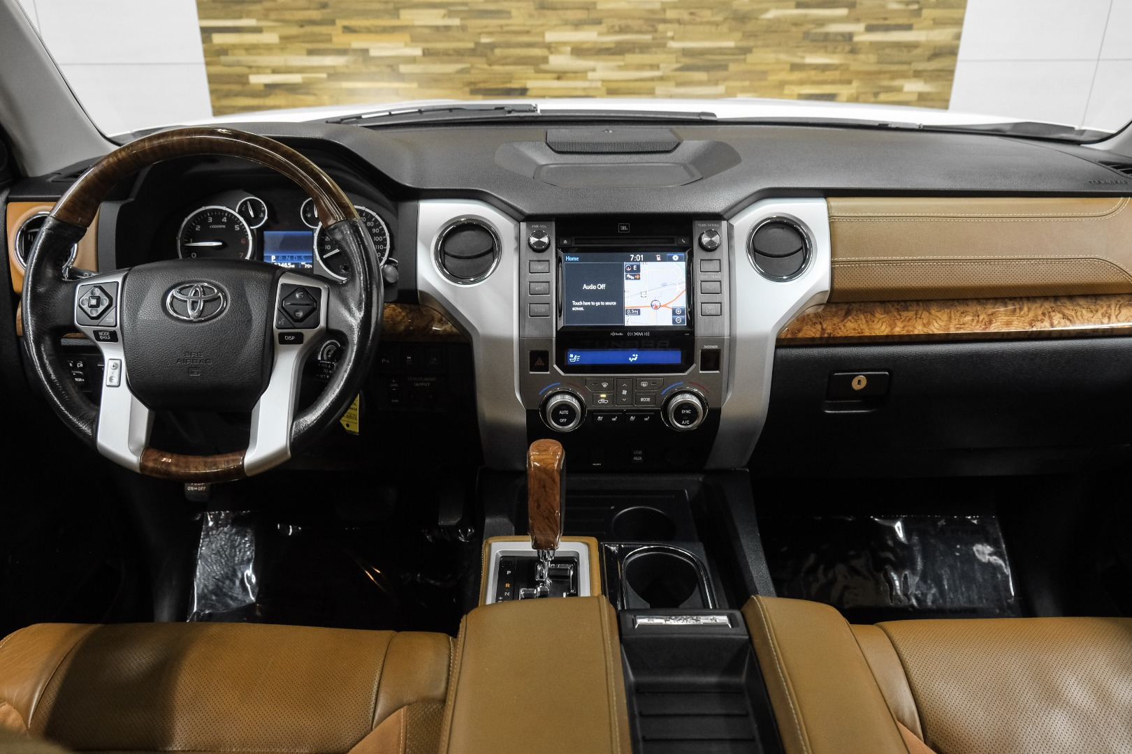 2017 Toyota Tundra 2WD 1794 Edition CrewMax 5.5 Bed 5.7L FFV 19