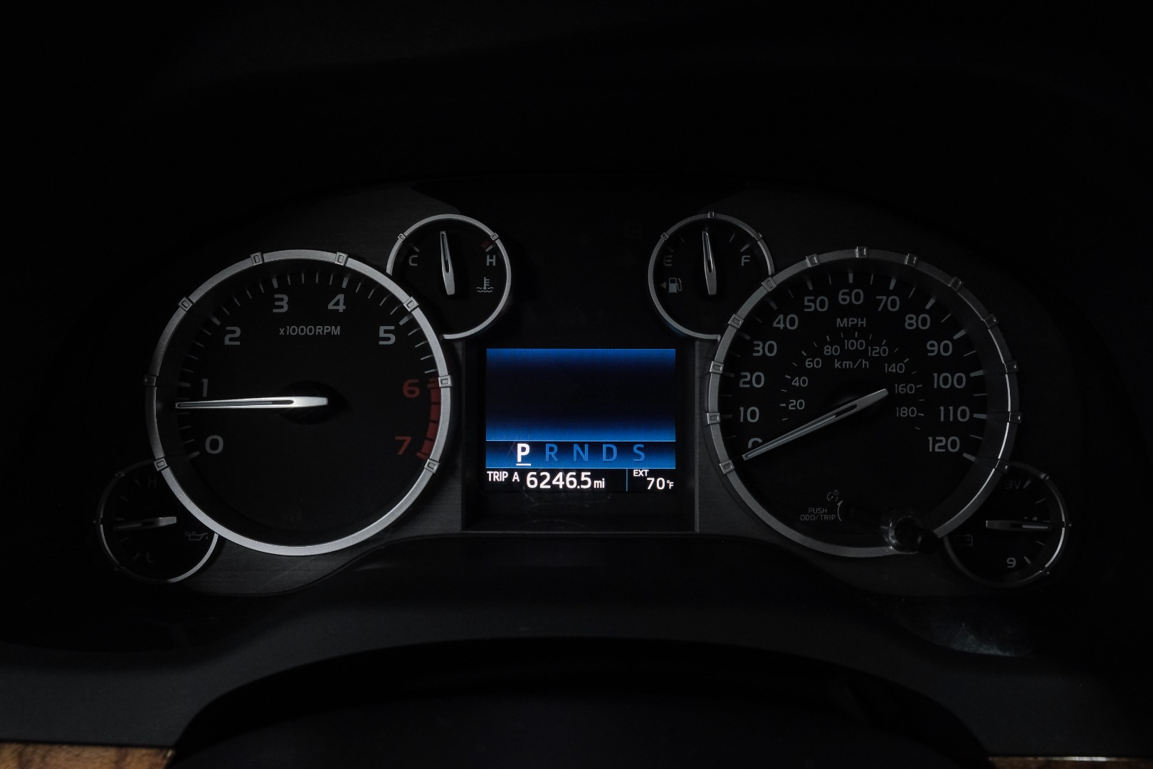 2017 Toyota Tundra 2WD 1794 Edition CrewMax 5.5 Bed 5.7L FFV 25