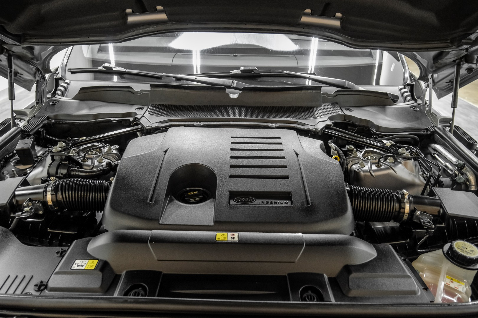 2020 Land Rover Range Rover Sport Turbo i6 MHEV HSE 50
