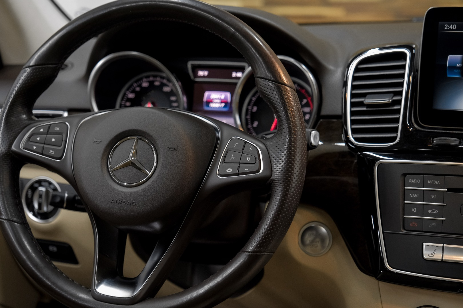 2016 Mercedes-Benz GLE 4MATIC 4dr GLE 350 21