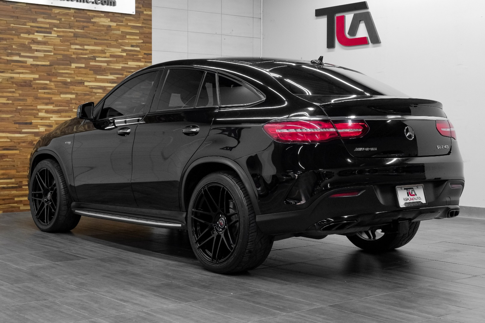 2019 Mercedes-Benz GLE AMG GLE 43 4MATIC Coupe 13
