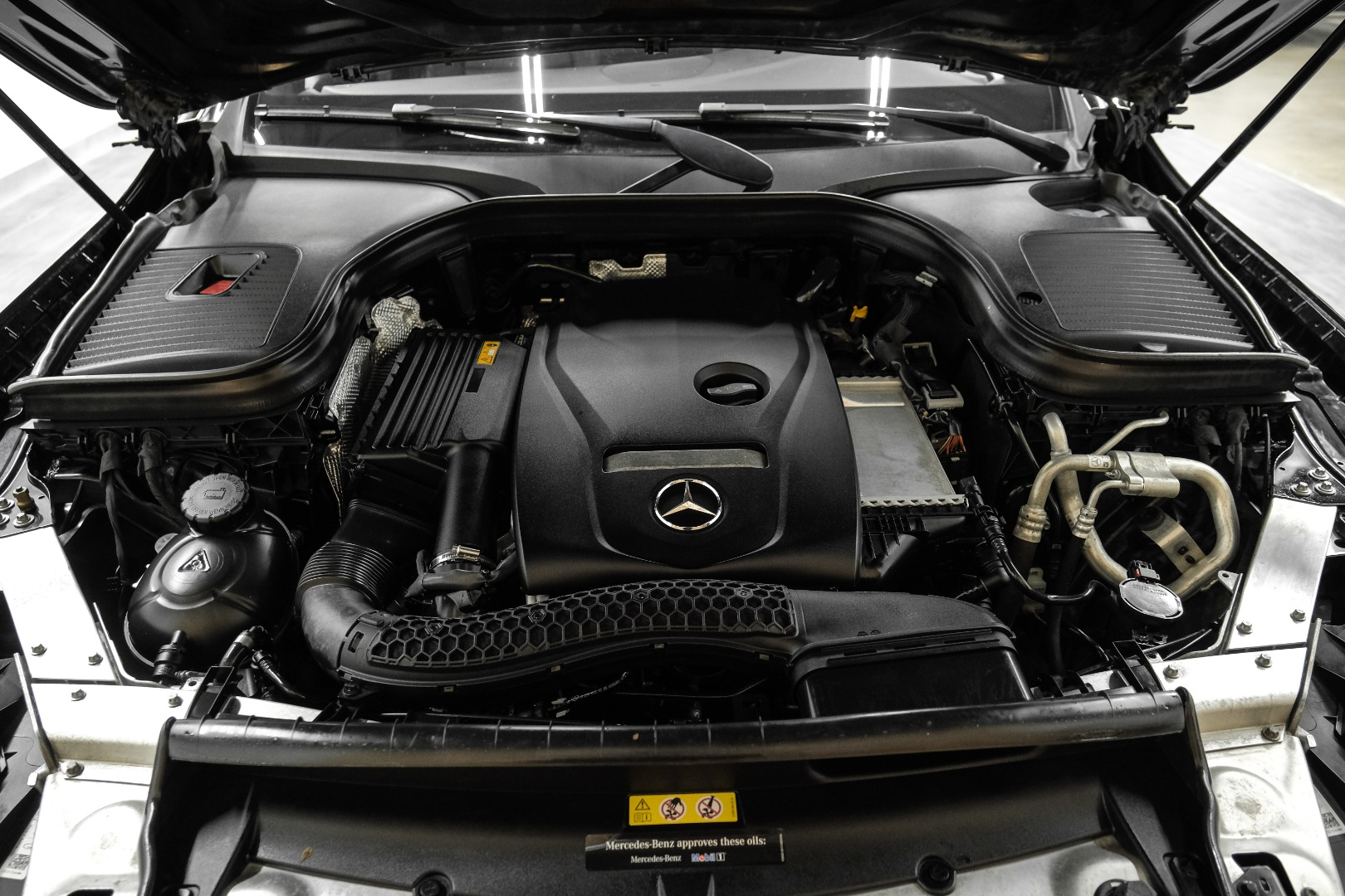 2019 Mercedes-Benz GLC GLC 300 SUV 47