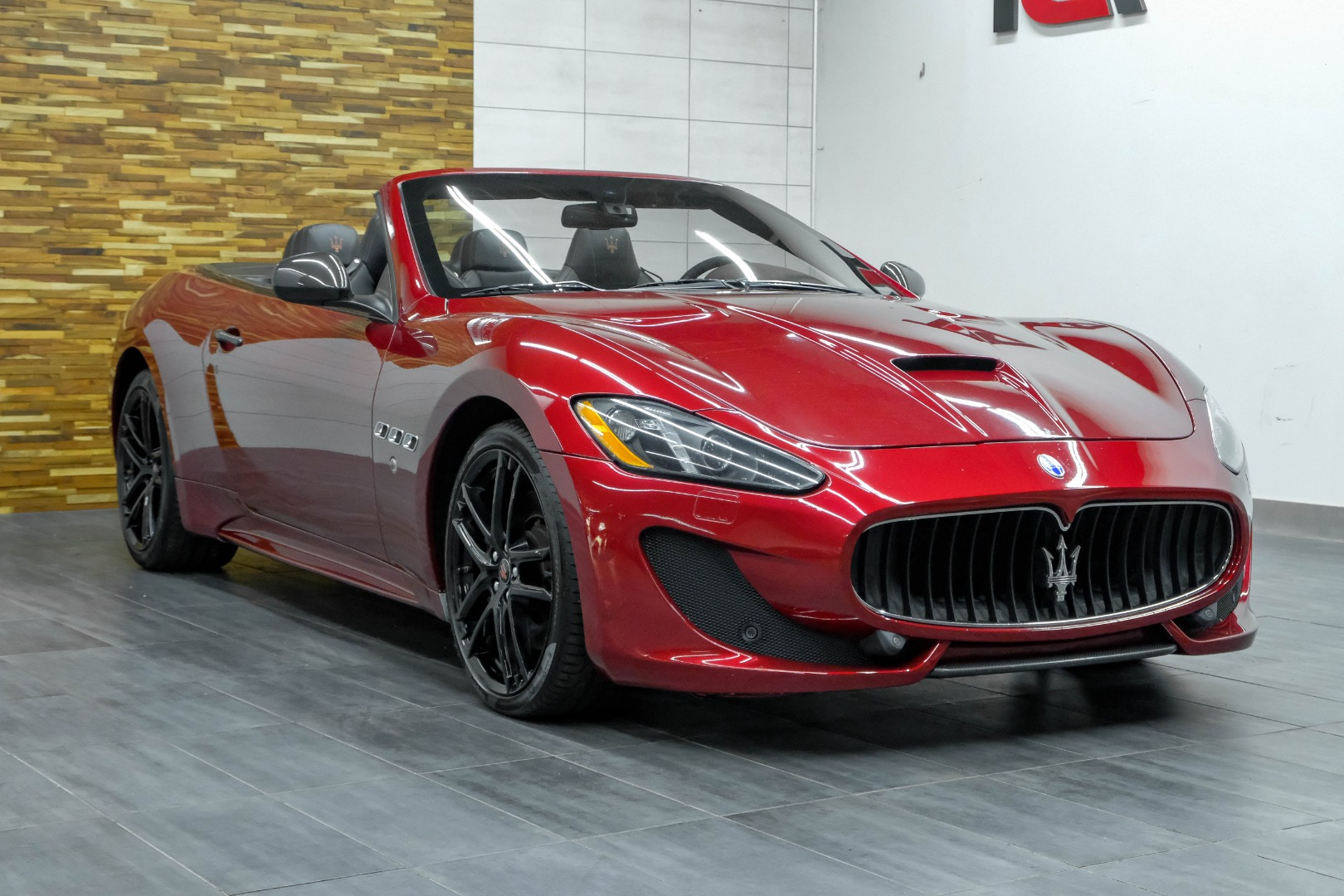 2017 Maserati GranTurismo Convertible Sport 4.7L 5