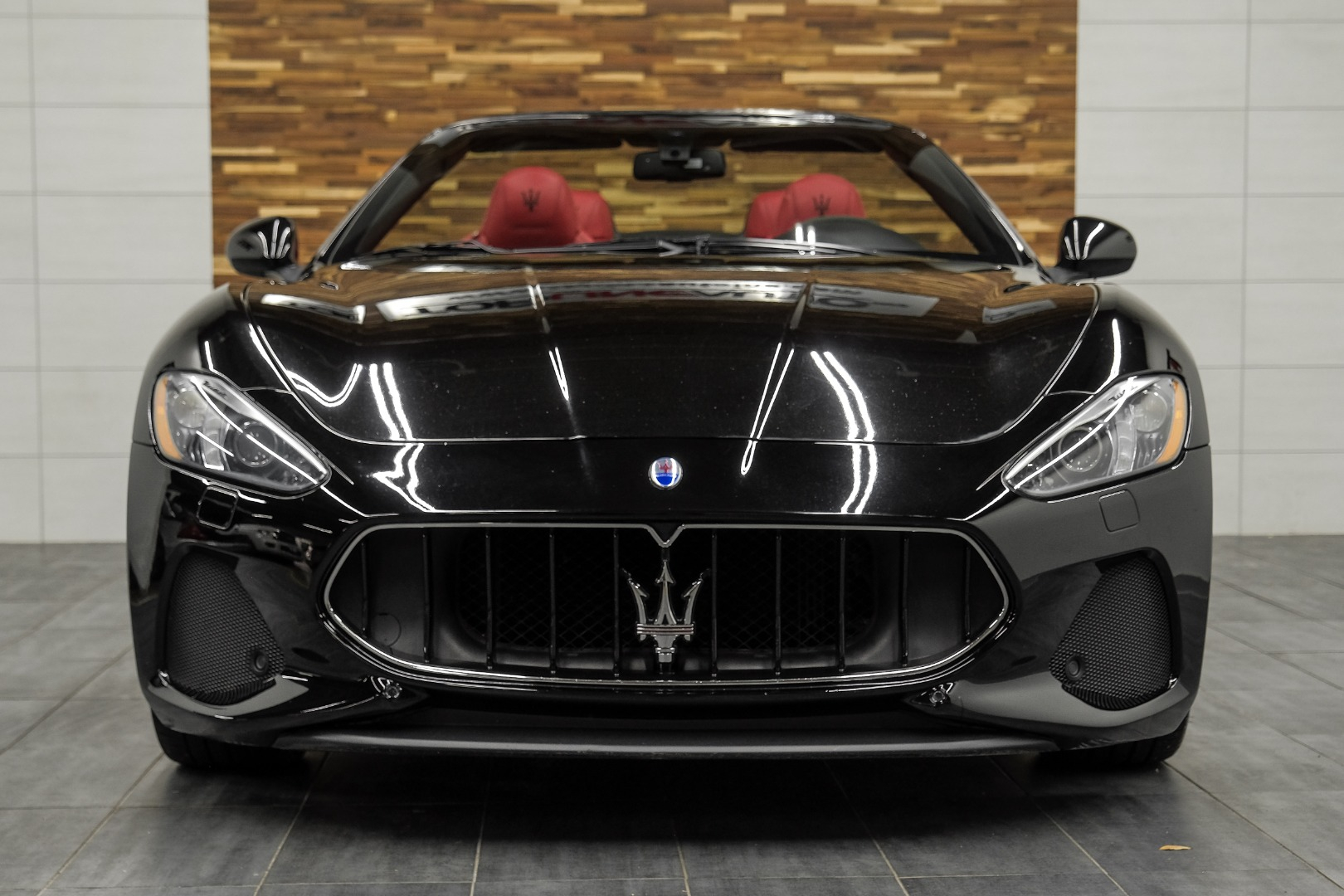 2018 Maserati GranTurismo Convertible Sport 4.7L 9
