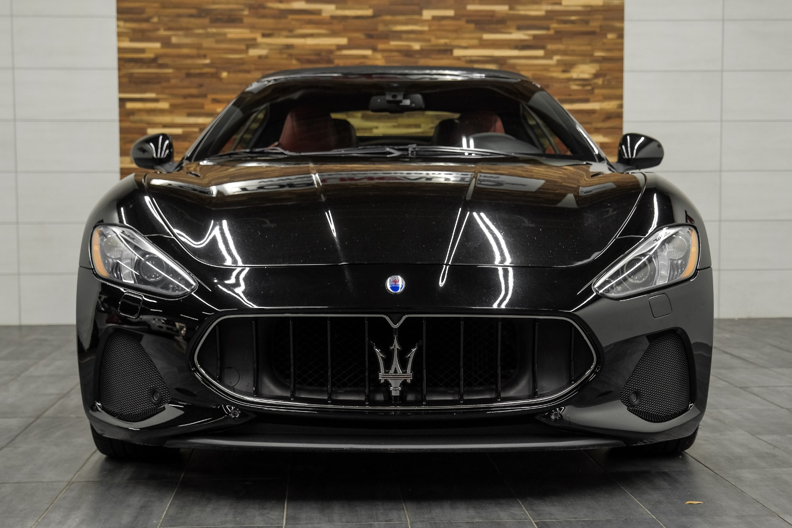 2018 Maserati GranTurismo Convertible Sport 4.7L 10