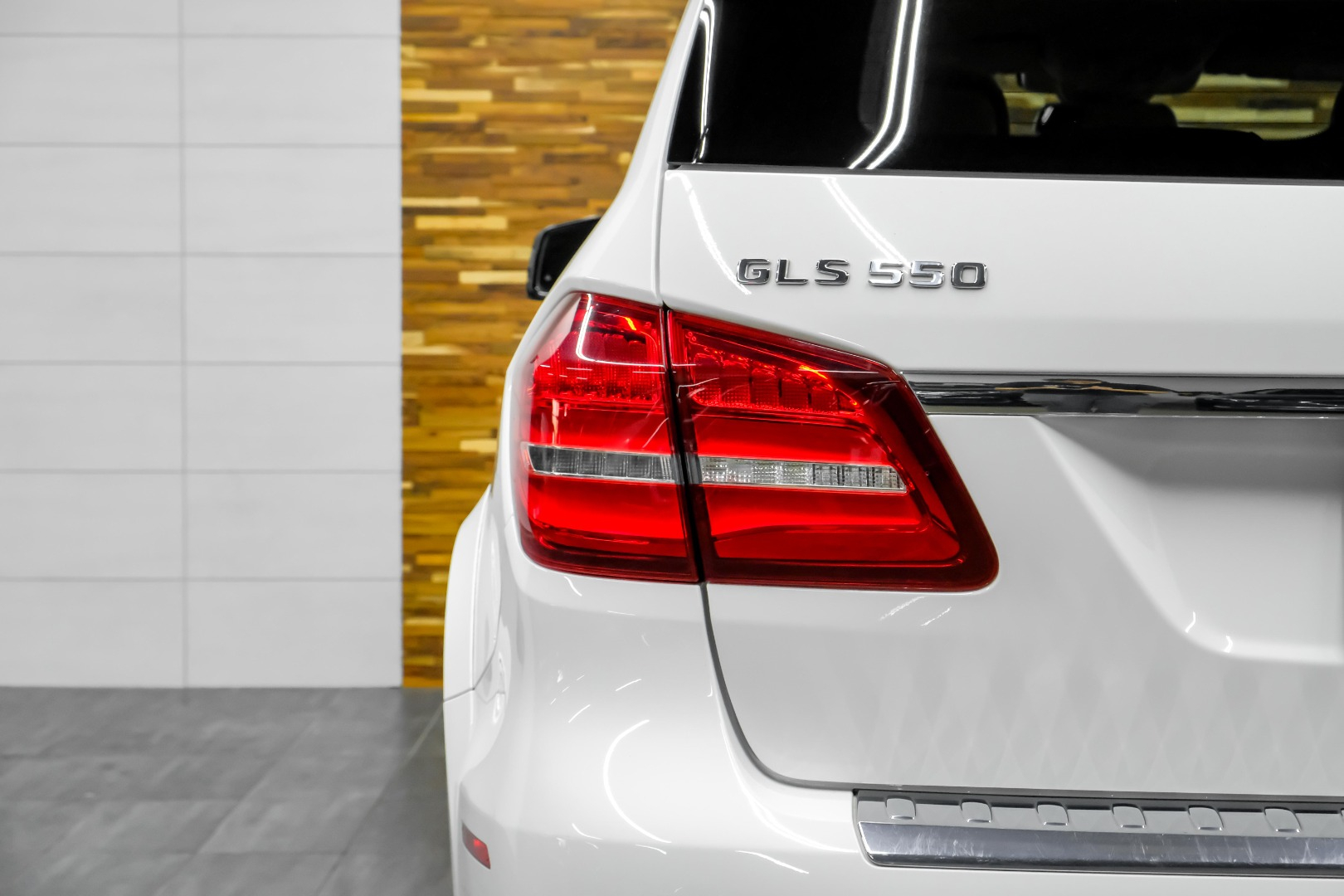 2019 Mercedes-Benz GLS GLS 550 4MATIC SUV 53