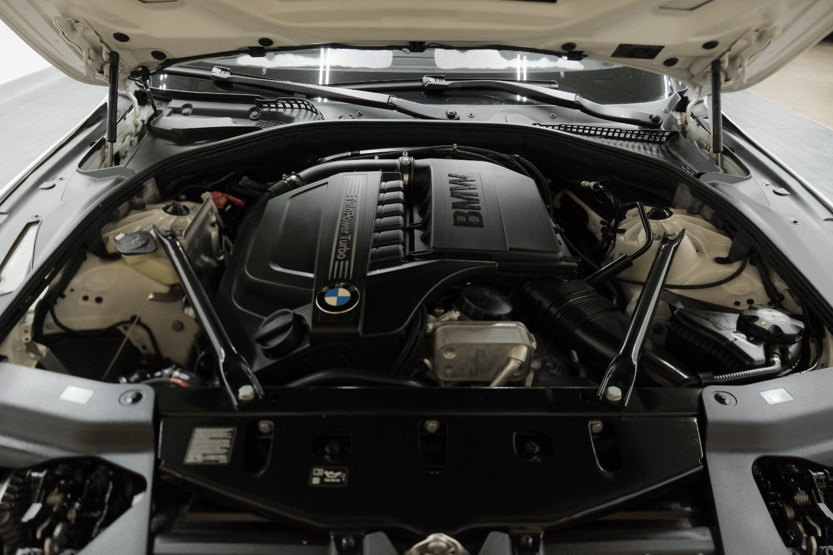 2017 BMW 6-Series 640i Convertible 34