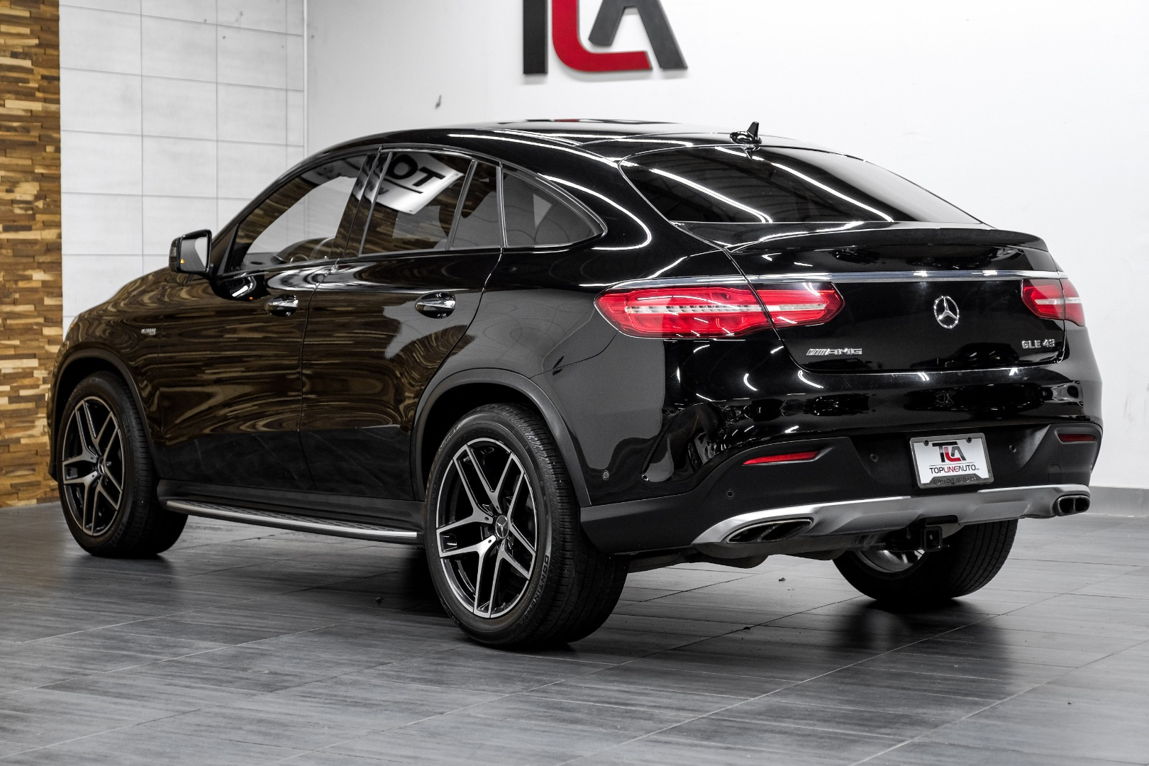 2017 Mercedes-Benz GLE AMG GLE 43 4MATIC Coupe 13