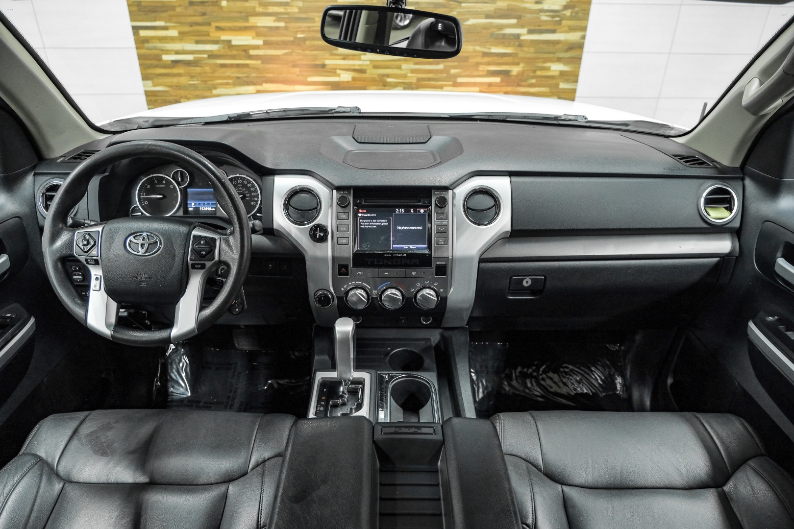 2014 Toyota Tundra 4WD Truck CrewMax 5.7L FFV V8 6-Spd AT SR5 16