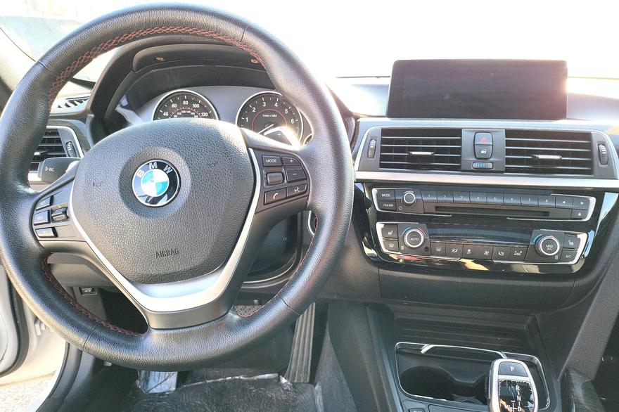 BMW 3-Series 2017 price $16,999 Cash