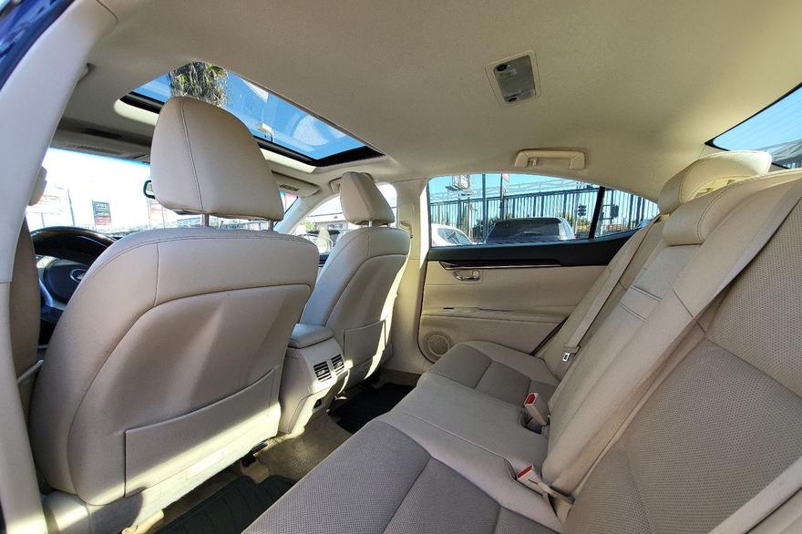 Lexus ES 350 2014 price $18,999 Cash