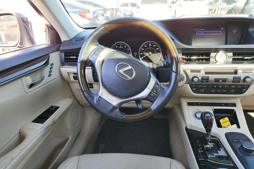 Lexus ES 350 2014 price $18,999 Cash