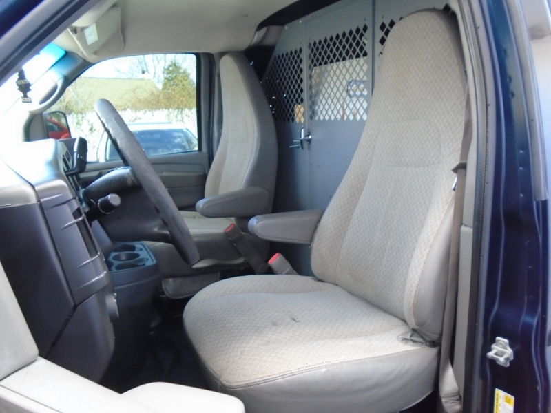 GMC Savana Cargo Van 2013 price $16,999