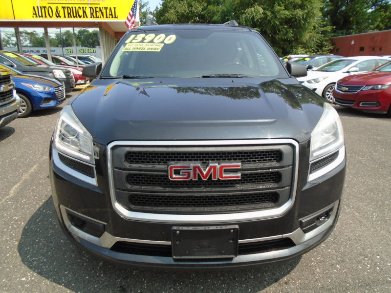 GMC Acadia 2013 price $10,499