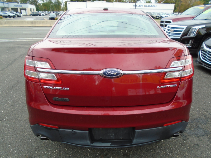 Ford Taurus 2013 price $10,999