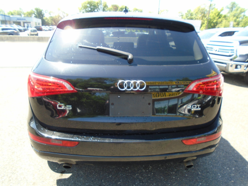 Audi Q5 2011 price $11,999