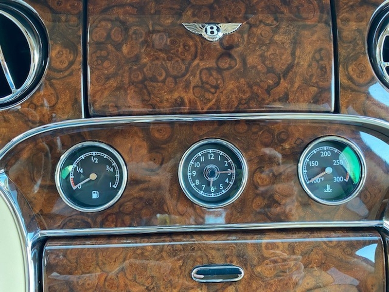 Bentley Mulsanne 2014 price $119,888