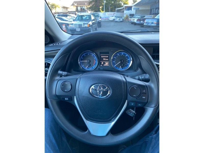 Toyota Corolla 2018 price $17,988