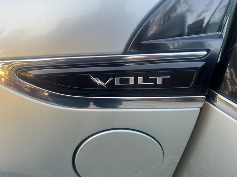 Chevrolet Volt 2013 price $8,900