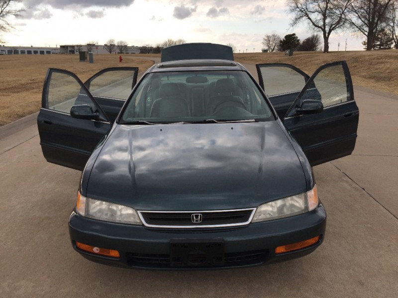 Honda Accord Sdn 1996 price $2,799