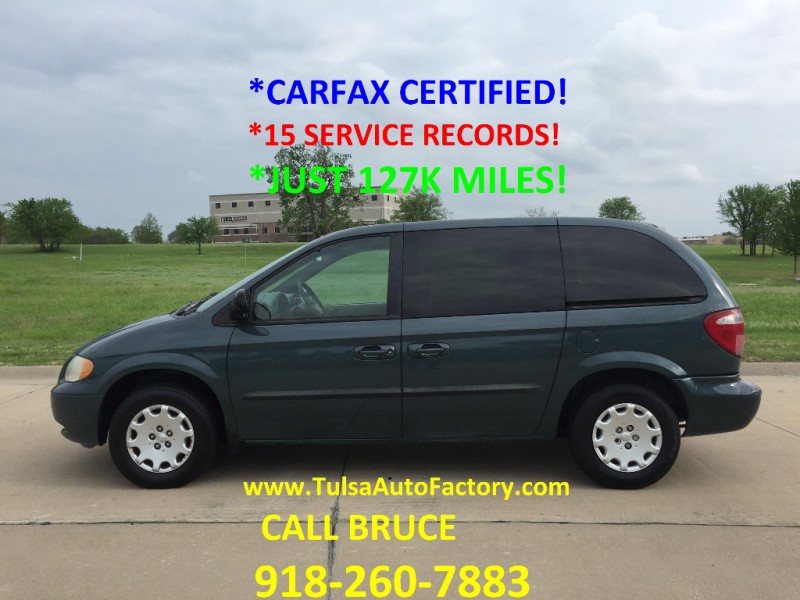 Chrysler Town & Country 2004 price $3,999