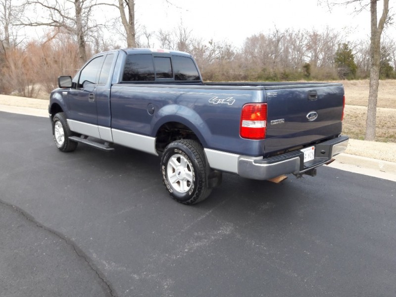 Ford F-150 2004 price $5,499