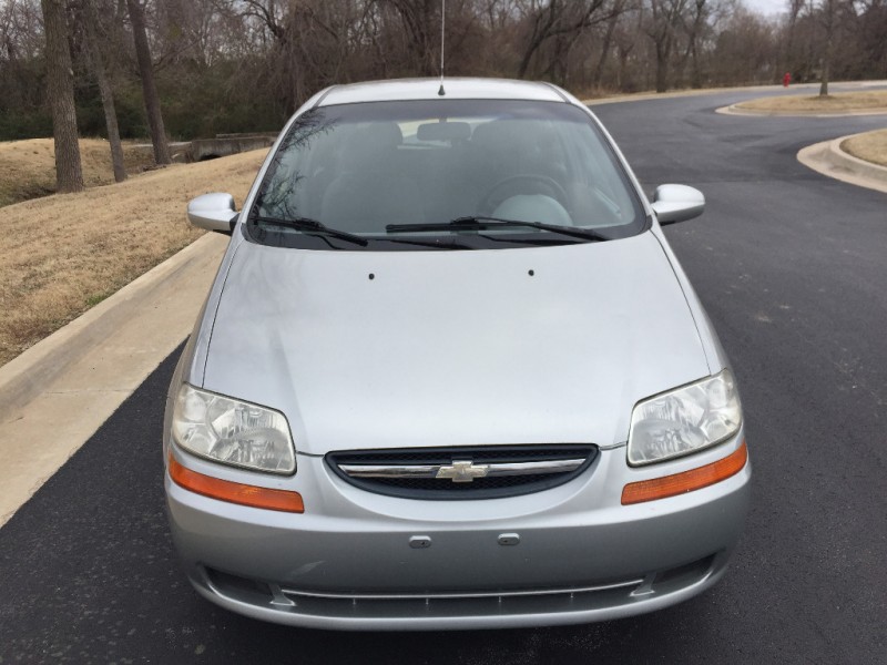 Chevrolet Aveo 2005 price $3,499
