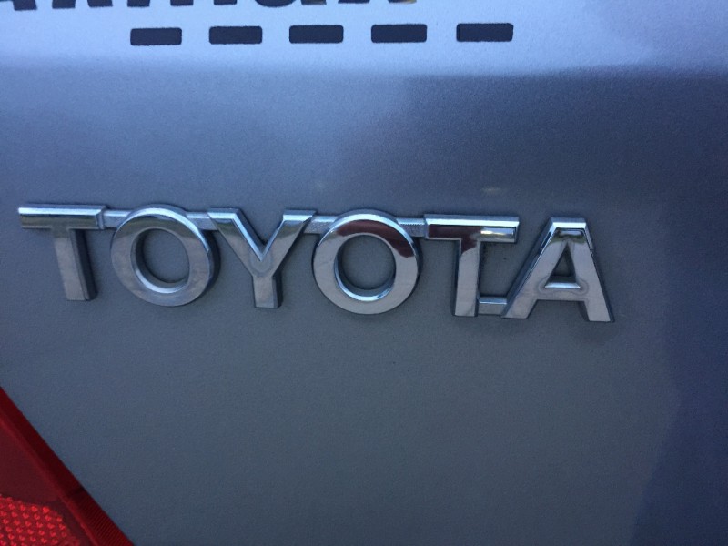 Toyota Yaris 2008 price $5,999