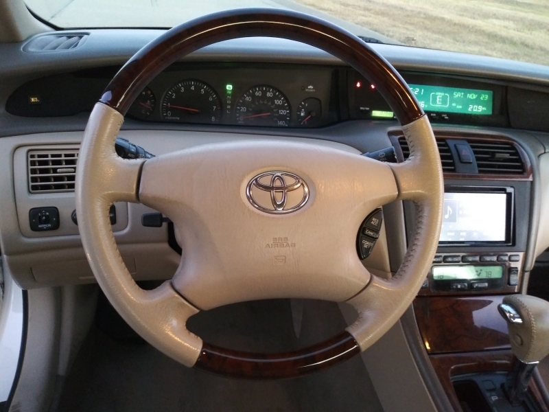 Toyota Avalon 2003 price $4,499