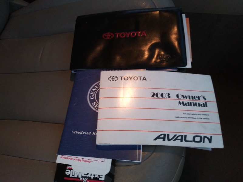Toyota Avalon 2003 price $4,499