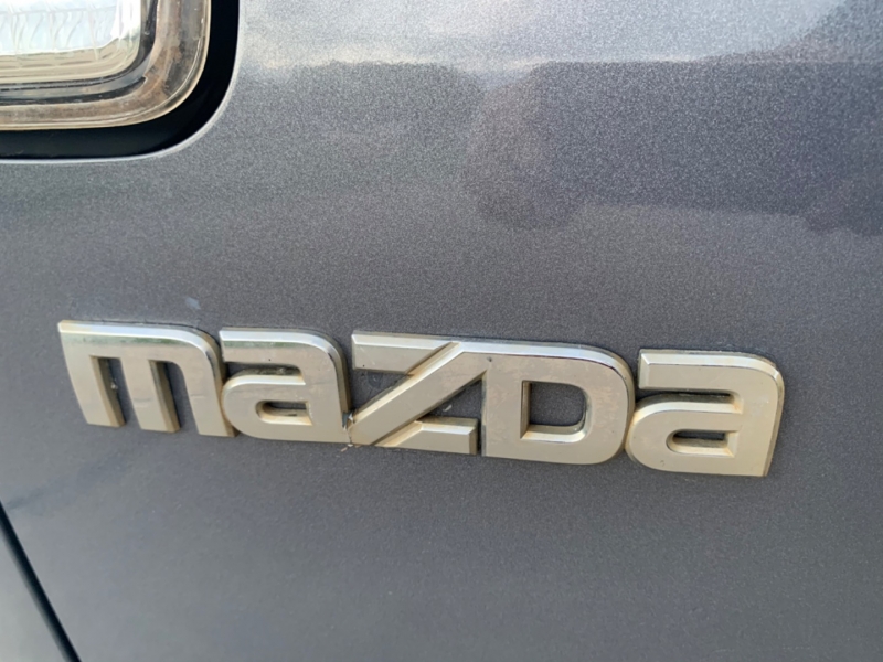 Mazda Mazda5 2009 price $4,999