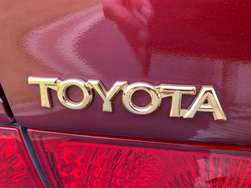 Toyota Camry 2000 price $5,999