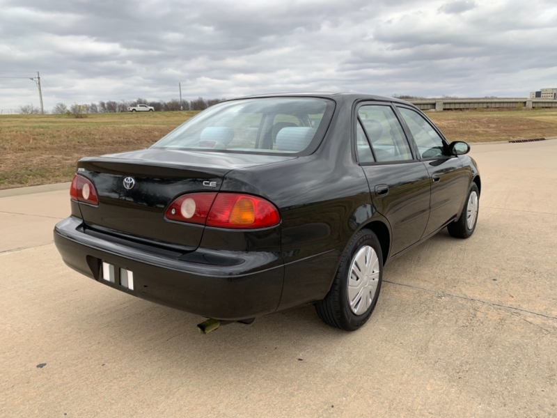 Toyota Corolla 2002 price $6,499