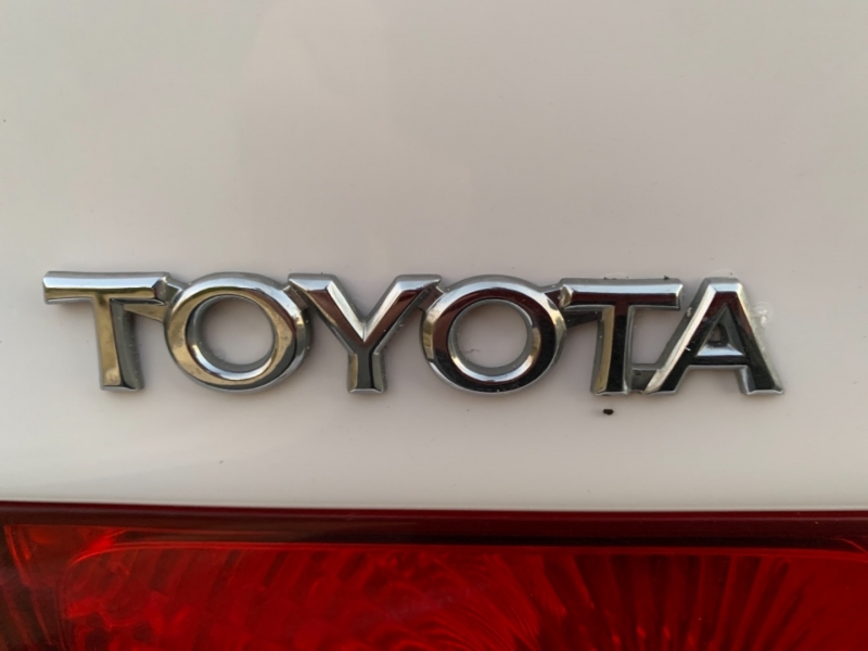 Toyota Camry 2001 price $4,999