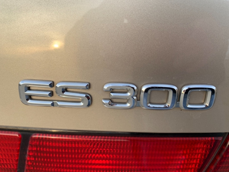 Lexus ES 300 Luxury Sport Sdn 1999 price $4,997