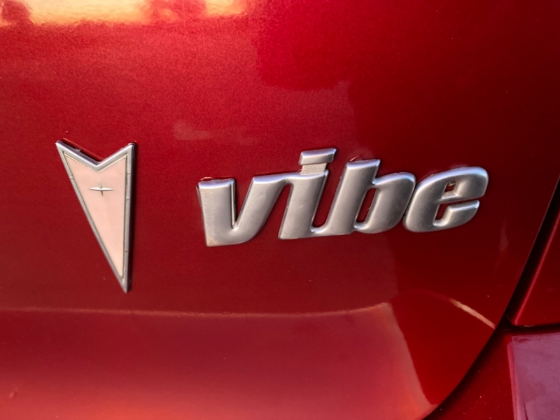 Pontiac Vibe 2005 price $7,999