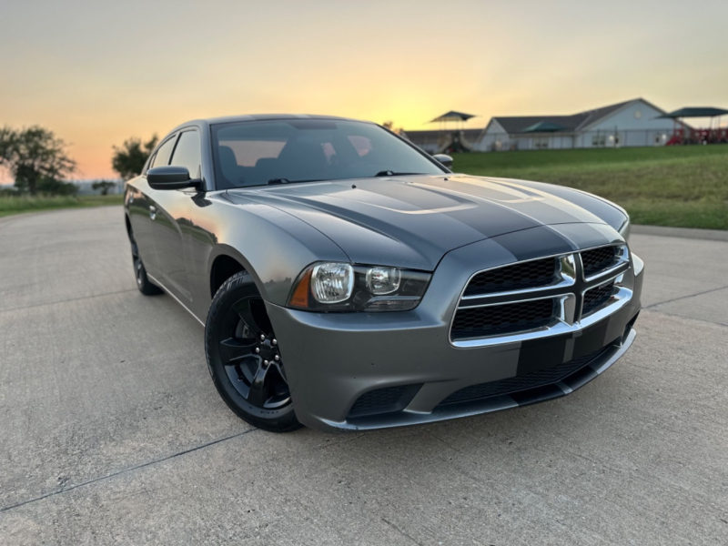 Dodge Charger 2012 price $10,999