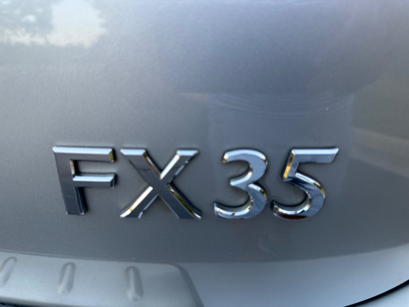 Infiniti FX35 2011 price $11,999