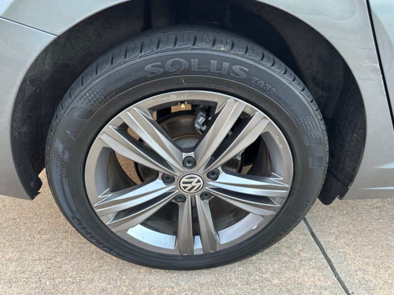 Volkswagen Jetta 2019 price $15,999