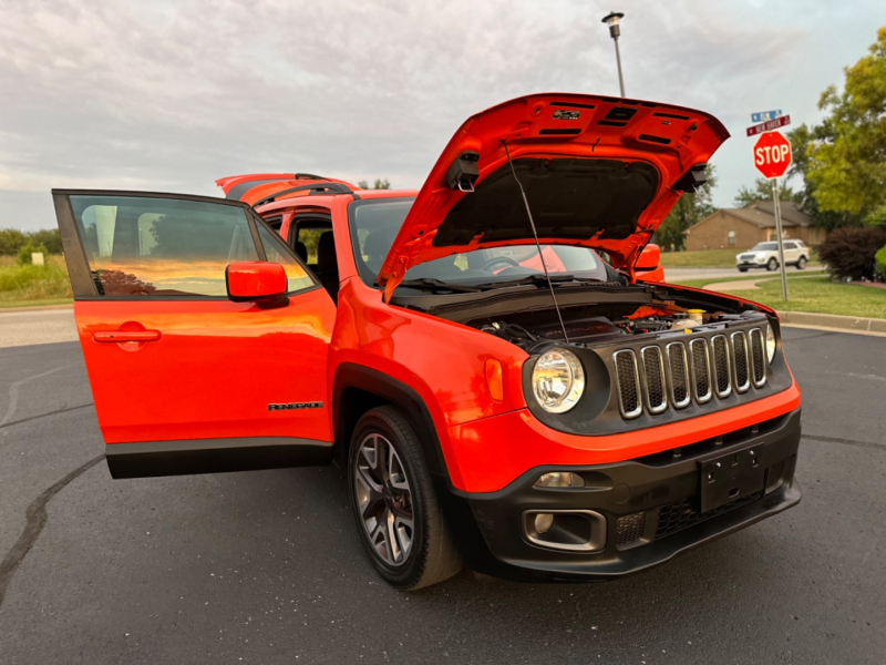 Jeep Renegade 2015 price $10,999