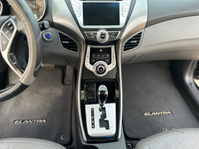 Hyundai Elantra 2012 price $7,499