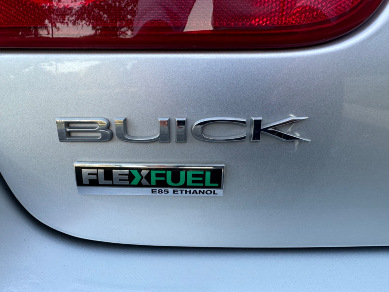Buick Lucerne 2010 price $6,999