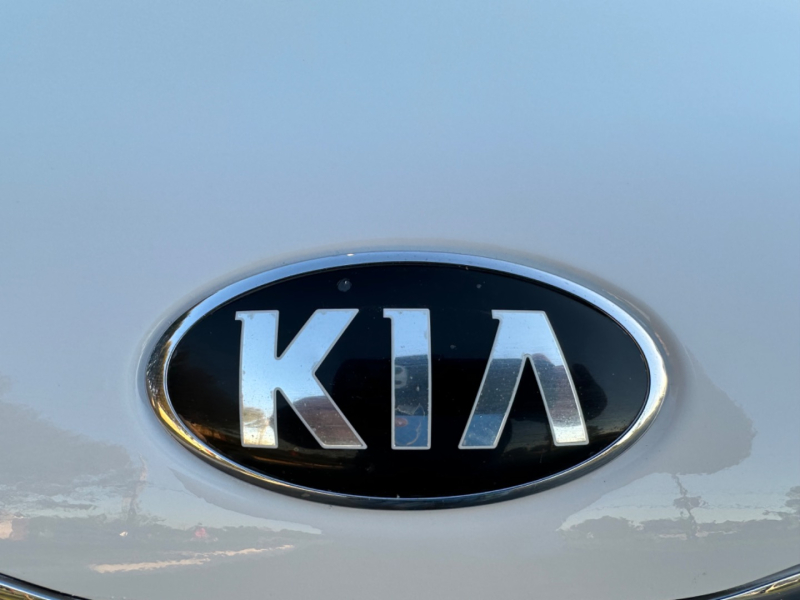 Kia Soul 2016 price $10,999