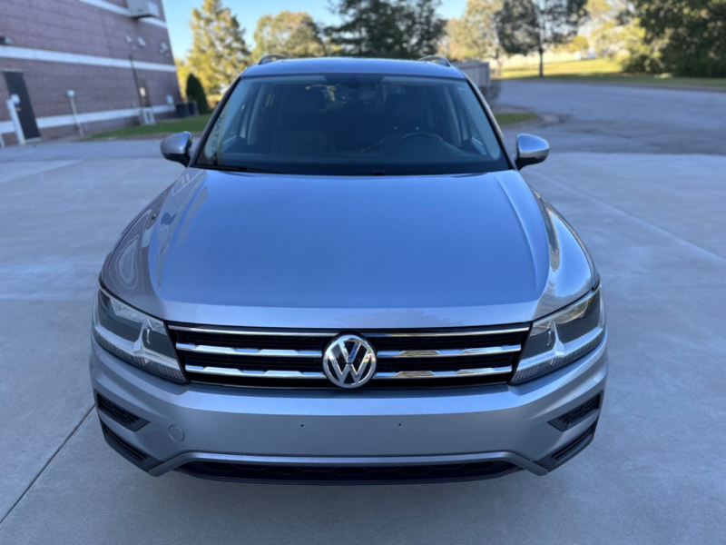Volkswagen Tiguan 2019 price $15,999