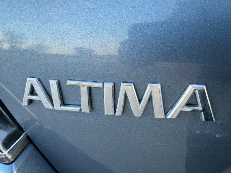 Nissan Altima 2012 price $8,599