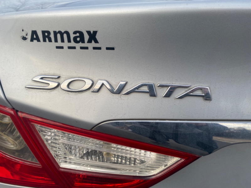 Hyundai Sonata 2012 price $6,499