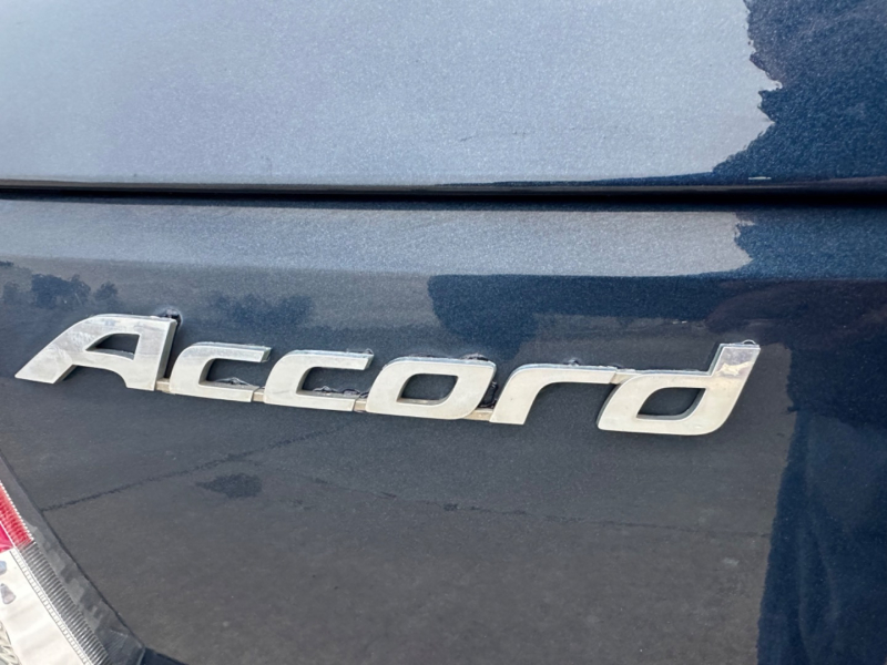 Honda Accord Sedan 2010 price $9,999