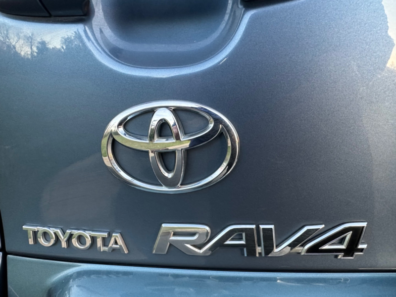 Toyota RAV4 2010 price $11,495