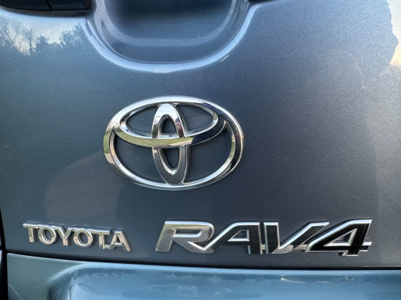 Toyota RAV4 2010 price $11,495